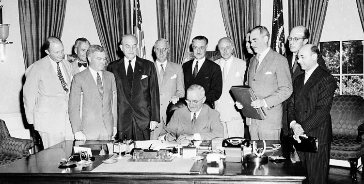 Signing the North Atlantic Treaty